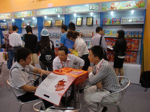 �i�i�b�c(di��n)�x�P����2011�V�ݾ���չ