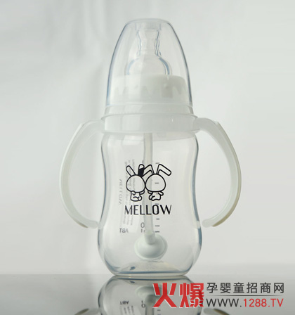 ��������PP��(bi��o)�ں��J����ƿ��ɫ��B