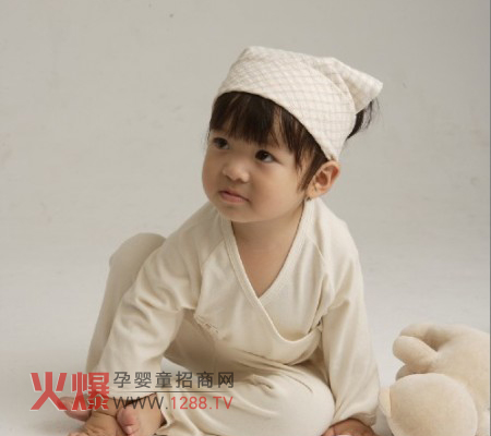 ��ɫ��ͯ�b ���o����һ��(g��)�Gɫ��δ��(l��i)