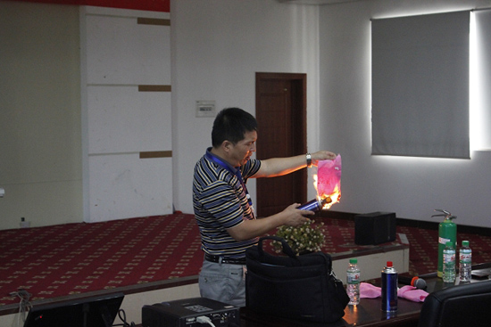 ������I(y��)�M��������ȫ������Ӗ�D��