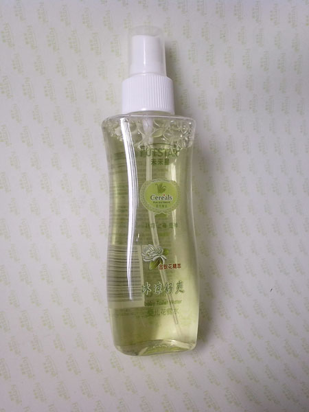 未來星嬰兒冰涼舒爽花露水