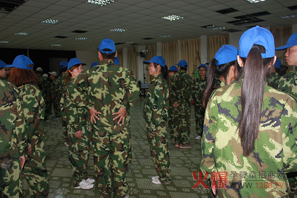 ���w�(y��n)���ի@�����ի@�г��L(zh��ng)