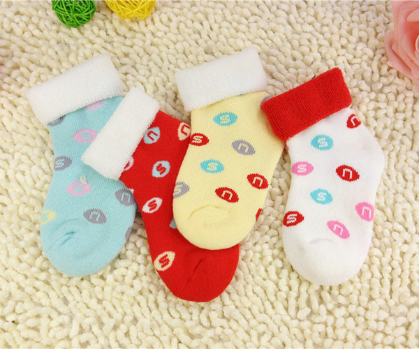 ͯ�ж��ɫ���m