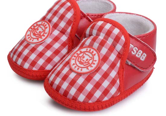 天使之嬰格子布+PU幼兒步前鞋紅色