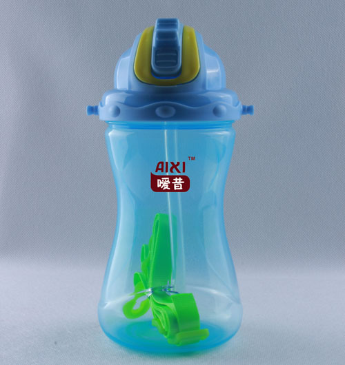 ����ͯ����ˮ���{(l��n)ɫ