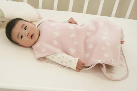 Hugmamuyingye����ë���_��ʽ˯��