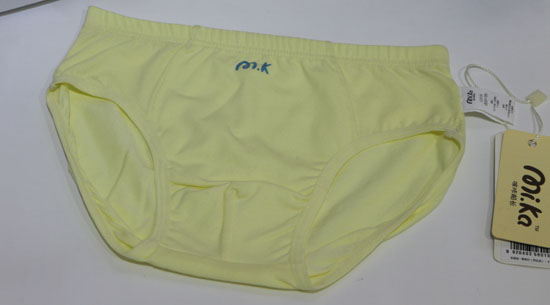 啤啤小魚銀離子女童抗菌內(nèi)褲黃色