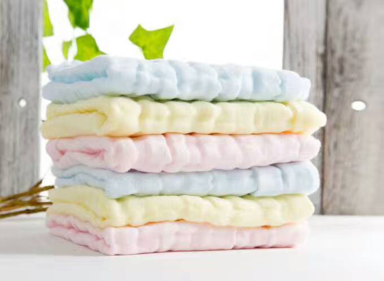 淘貝貓彩色水洗紗布手帕-三色.jpg 淘貝貓彩色水洗紗布手帕-三色.jpg