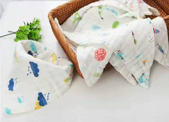 淘貝貓六層水洗紗布三角巾-彩色.jpg 淘貝貓六層水洗紗布三角巾-彩色.jpg