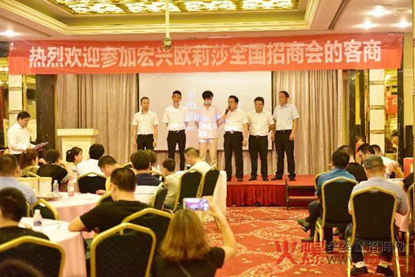 ȫ�S��չ�F(xi��n)Ʒ������ �W��ɯ���̷��Ϻ����̕�(hu��)�٬F(xi��n)ӆ؛�񳱣�