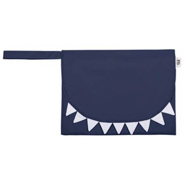 ������ baby bites �냺����|�ռ{�� ��܊�{(l��n).jpg