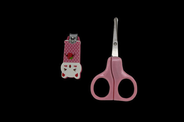 優(yōu)優(yōu)貝比嬰兒指甲護(hù)理組.jpg 優(yōu)優(yōu)貝比嬰兒指甲護(hù)理組.jpg