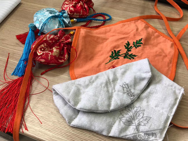 ��ͯС������ ��ˎ�Ƕ�1