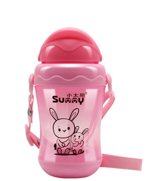 小太陽嬰童背帶學(xué)水壺260ML.jpg 小太陽嬰童背帶學(xué)水壺260ML.jpg