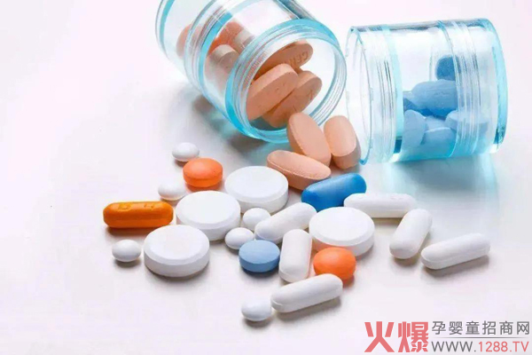 Louver�R���m������؛|�^�꺦�º��ӷeʳ���W(xu��)��(hu��)�@�����p�ɑ�(y��ng)��(du��)