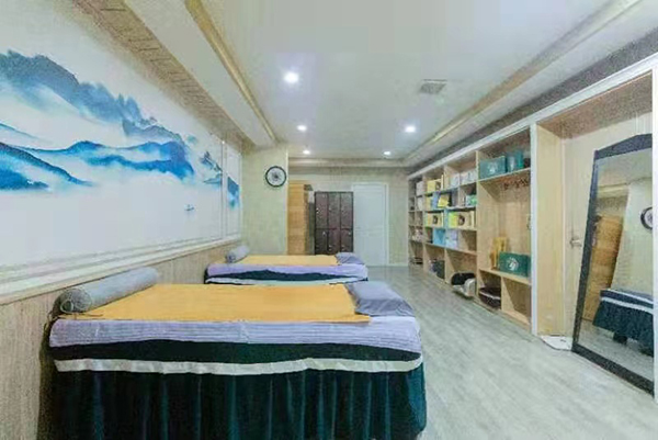 �|����������ʽ�a(ch��n)���Ԫ���I(y��)ƽ�_