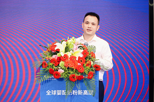 高培總裁伍蘇國.jpg 高培總裁伍蘇國.jpg