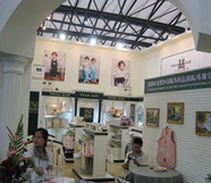 �p����ؐ����չʾ