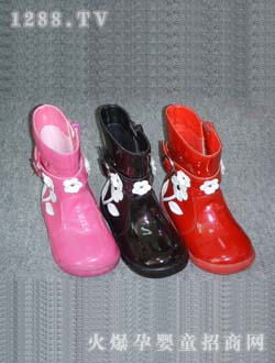 �ɿ�؈�r(sh��)�ж�ѥ