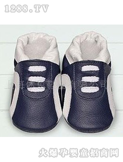 ��˼�{ɫ�냺Ь