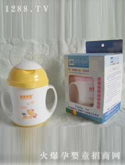 點點關(guān)愛嬰兒學飲杯