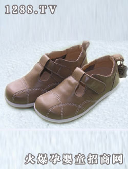 基諾浦羊皮鞋（卡其色）4#