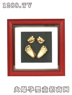 �̾������H����