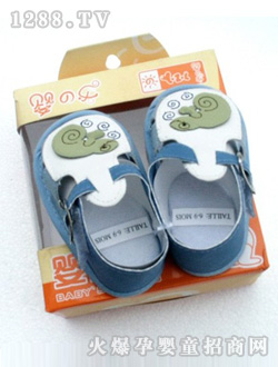 ��֮���{(l��n)ɫ�냺Ь