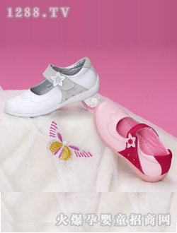 ��ͽ���r��ŮͯƤЬ