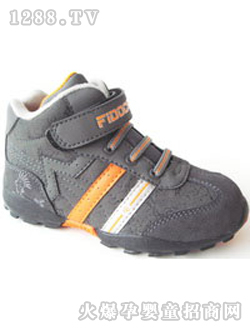 �ƶ��Ҷ���ɫСͯ��ɽЬ