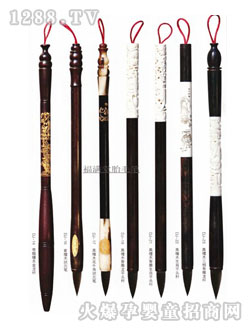 ���M��ľ��ţ��̥ë�P