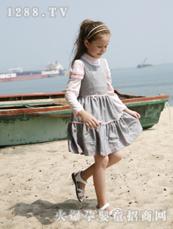 ��ؐС�i��ɫ�B��ȹ