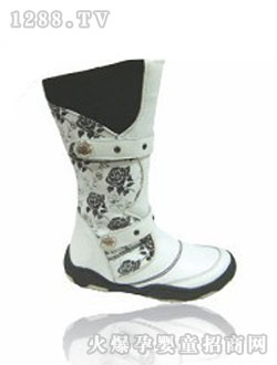 ��һ����ɫ�L(zh��ng)Ͳѥ