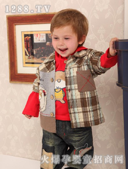 ��������ɫ���e����