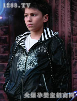 �̺�ɫ��ͯ�\(y��n)��(d��ng)��