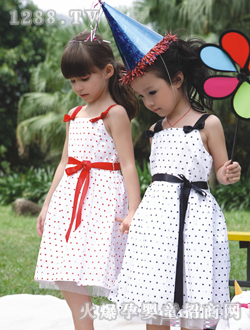 ͯԒ���°�ɫ�L���B��ȹ