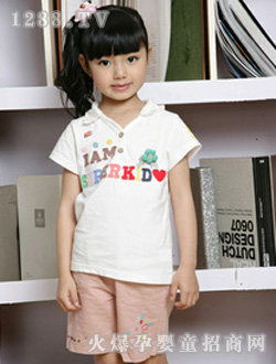 ��ӯ��ɫ����