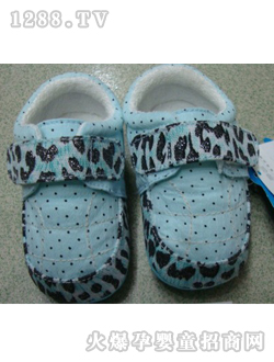 �����{(l��n)ɫ���c�냺Ь