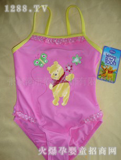 ��ʿ��С��Ůͯ�B�wӾ��