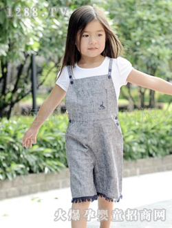 Ůͯ����ѝ��F242