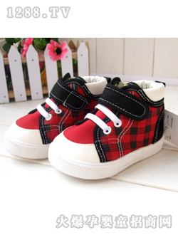 ͯ�ľ��tɫ�냺����Ь