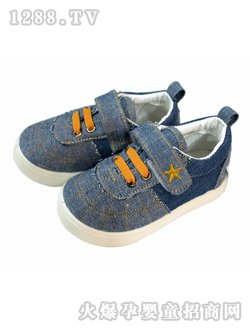 ͯ�ľ��{(l��n)ɫ����Ь