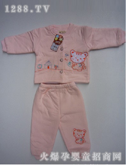 С���B(ni��o)ͯ�b�ۼtɫ