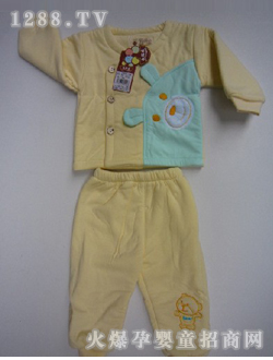 С���B(ni��o)�냺���b�Sɫ