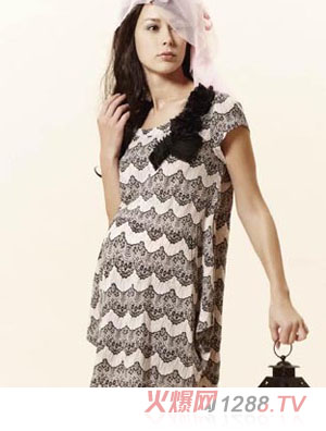 ����R�r(sh��)���ЋD�b��ɫ��ȹ