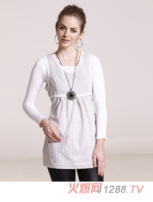 ��+����ݗ���ЋD�R�׻Ұ�ɫ