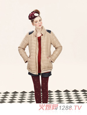 38�����Sɫ�r�г�������