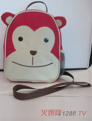 ���Ӷ���һ����W�а������ӣ�