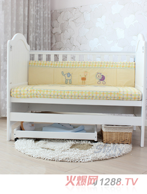 ɭ��냺����ɫ