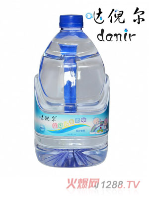 �}�ߠ����׃����õ͵V���|(zh��)ɽȪˮ4L